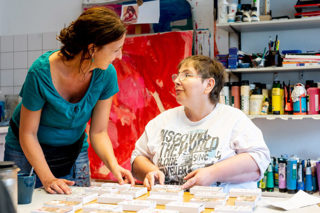 Im Kunstprojekt können Nutzer*nnen kreativ werden.