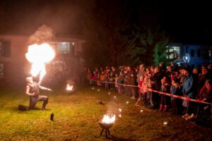 Feuershow Adventsbasar