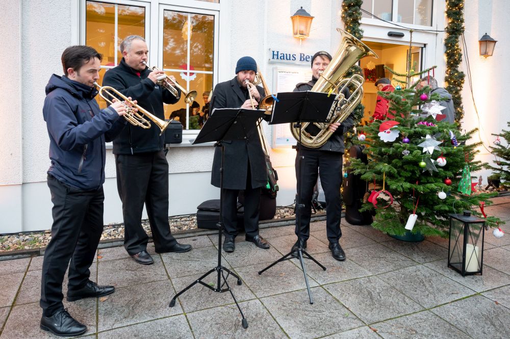 Hauptstadtblech beim Adventsbasar
