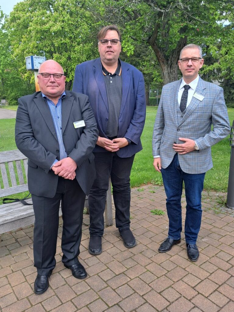 v.l. Herr Schwarzer, Herr Irmer und Herr Drüen