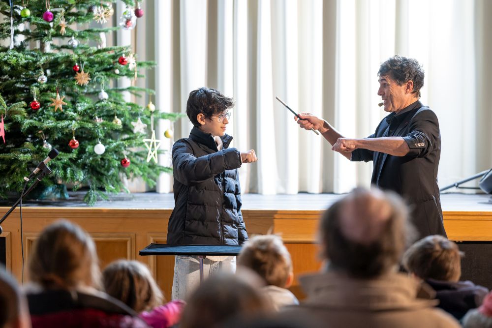 Adventsbasar Zaubershow